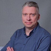 team-image